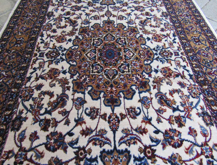 Persian Inspired Kashan Runner Rug - 80 x 4m