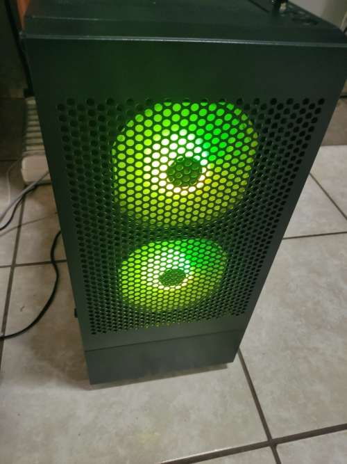 Ryzen 7 Gaming/Office PC 2700x with GTX 1050ti and Extras