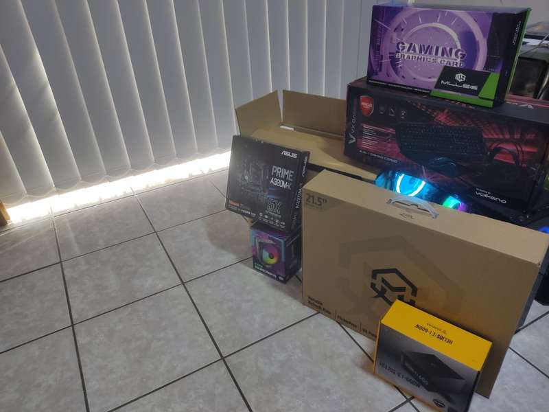 Ryzen 5 Budget Gaming PC with RX 580 8GB & 20GB RAM + 4-in-1 Bundle & 24` 1080p Monitor