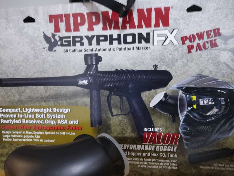 TIPPMANN GRYPHON FX POWERPACK PAINTBALL COMBO