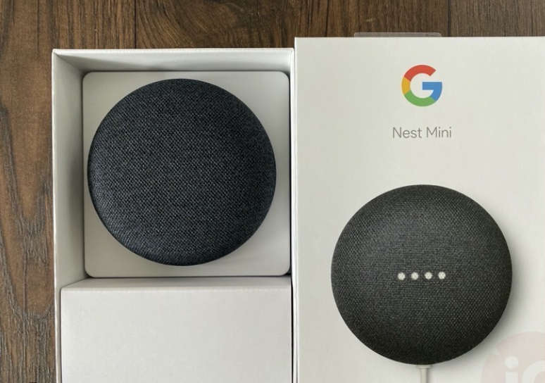 Google Home Mini Smart Speaker