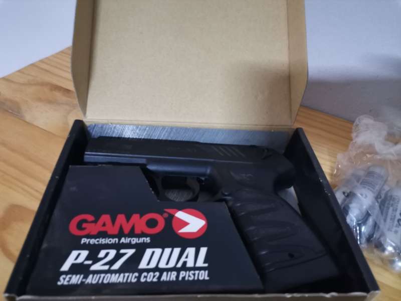 GAMO P-27 DUAL semiautomatic  CO2 air pistol