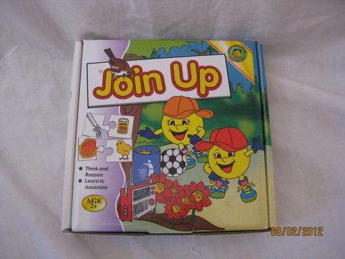 JOIN UP . SMILE EDUCATION AGE 2+ . THINK AND REASON , LEARN TO ASSOCIATE