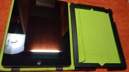 Apple iPad 3 Wifi + Cellular (GSM) (Model - A1430 South Africa)