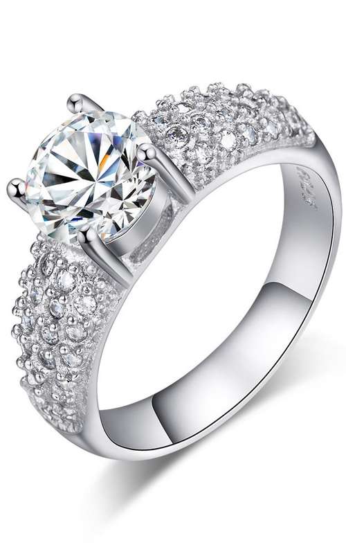 Stunning 1.50 Carat Simulated Diamond Engagement Ring . Size 8 / Q