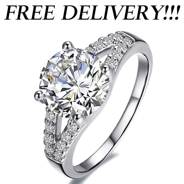 **FREE DELIVERY** Stunning 2.00 Carat Simulated Diamond Ring. Sizes Available : 6 ; 7 ; 8 ; 9 ; 10 !