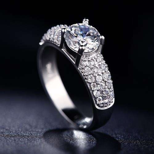 Stunning 1.50 Carat Simulated Diamond Ring. Size 9 / R3/4 . 2 ON AUCTION!