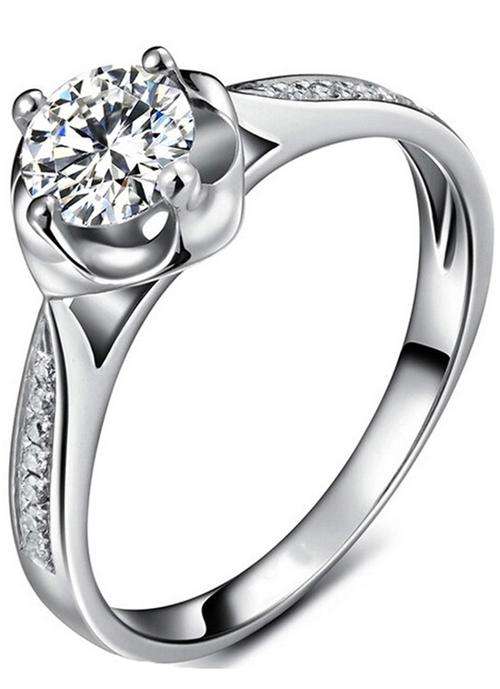Exquisite 1.10 Carat Simulated Diamond Wedding Ring. Size 6 / M
