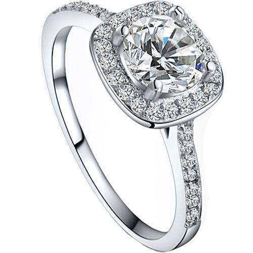 Exquisite 1.5 Carat Simulated Diamond Ring. Size 9 / R3/4 ! 5 ON AUCTION!!!