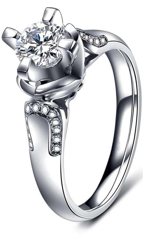 Designer 2 Carat Simulated Diamond Ring. Sizes Available : 6 ; 7 ; 8 ; 9