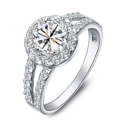Stunning 1.50 Carat Simulated Diamond Halo Ring. Size 6 / M