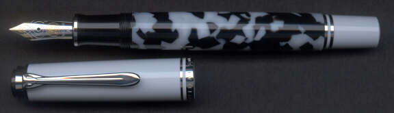 Pelikan M620 New York Fountain Pen