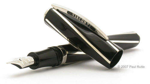 Visconti Divina Black Medium Fountain Pen