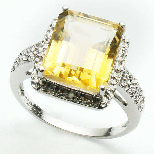 ELEGANT 6 CT CITRINE & A PAIR OF WHITE DIAMOND IN 0.925 STERLING SILVER W/ PLATINUM RING