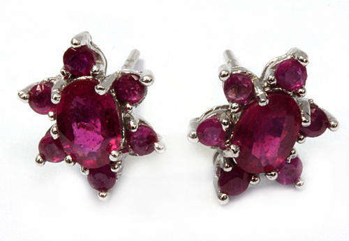 PRINCESS DI DESIGN 14KT GOLD RUBY EARRINGS NO RESERVE!!!