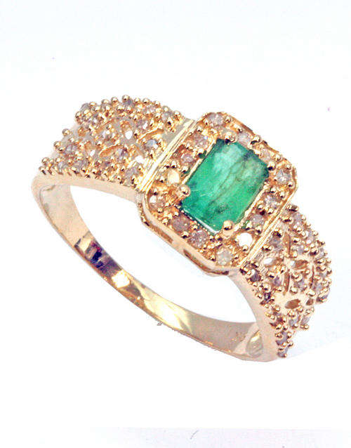 SOLID 9KT YELLOW GOLD GENUINE EMERAL AND DIAMOND RING