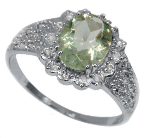EXCELLENT WELL MADE GREEN AMETHYST AND DIAMOND RING IN SOLID 9KT WHITE GOLD
