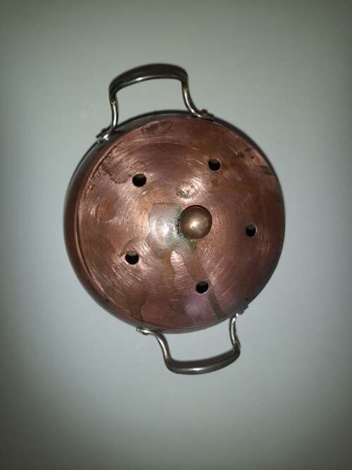 Incense pot?