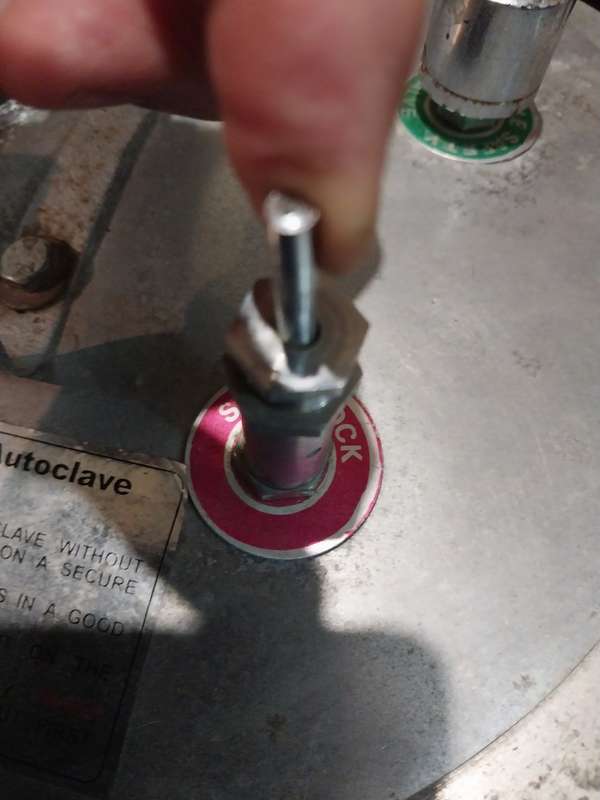Sterilizer/pressure cooker
