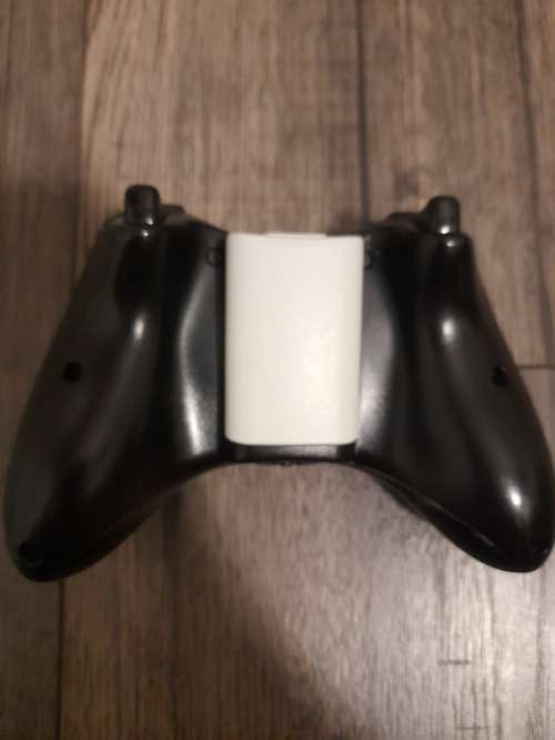 Xbox 360 Wireless Controller For Sale - PLEASE READ