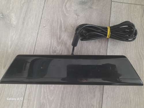 Kinect Sensor (XBOX 360) / XBOX 360 KINECT - NEXT BUSINESS DAY SHIPPING!