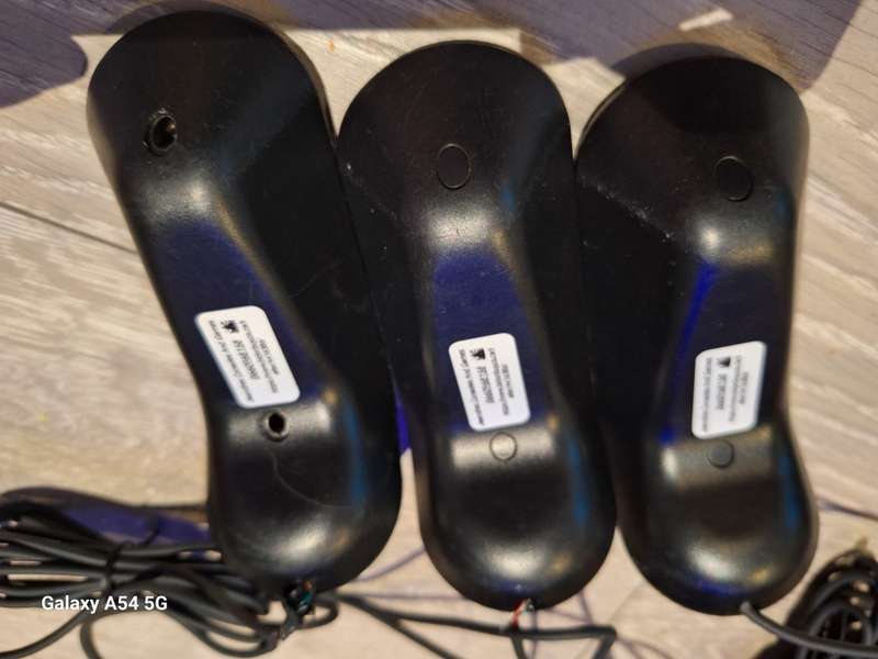 PS2 BUZZ SET / PS2 BUZZ CONTROLLERS WITH GAME - 14 DAYS WARRANTY!! - NEXT BUSINESS DAY SHIPPING!