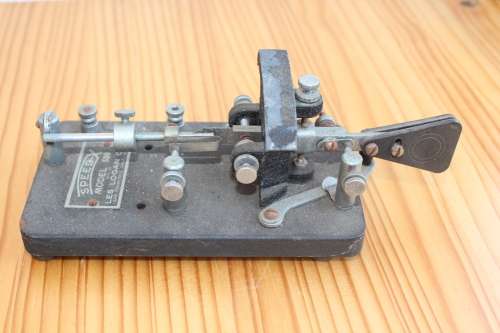 Rare Speed-X Model 500 Left hand morse code circa 1930s made by Les Logan Co. San Francisco USA