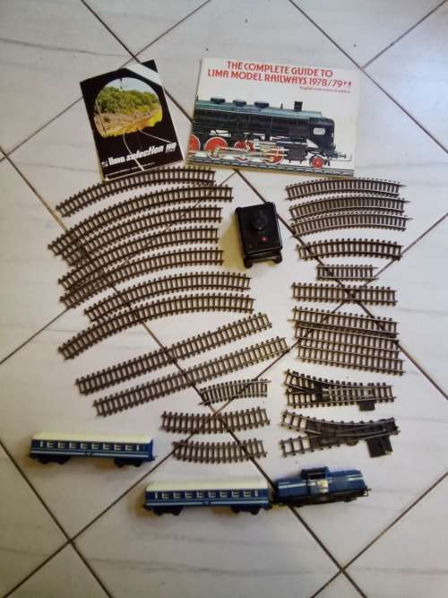Vintage Lima SAR Passenger Car Set