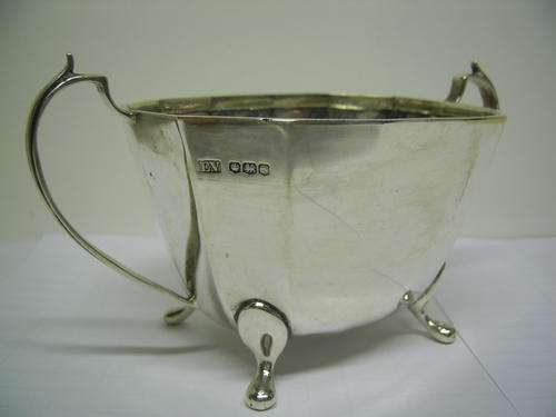 DOUBLE HANDLED SUGAR BOWL