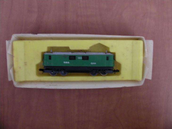 1 X Arnold Rapido SBB  CFF Bo Bo Locomotive (N Gauge)