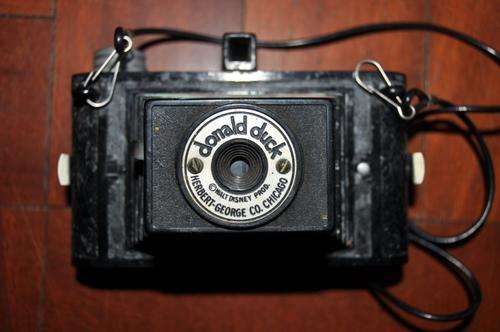 WOW!!! ORIGINAL DISNEY TOY CAMERA!!!!!