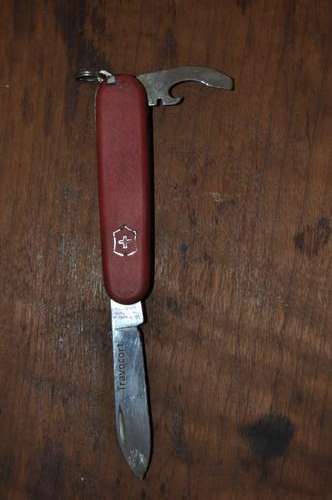 SWISS ARMY VICTORINOX POCKET  KNIFE !!!!