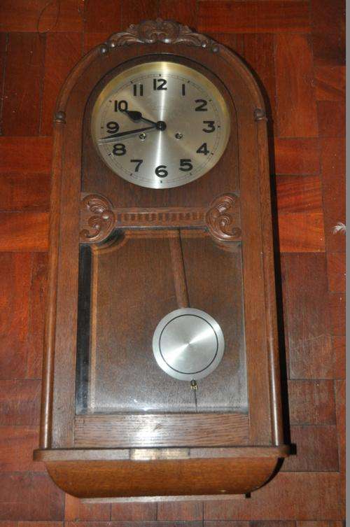 FANTASTIC WALL CLOCK BY H.C.BIDDLE,PE,DATED 1939 IN PERFECT WORKING ORDER!!!!