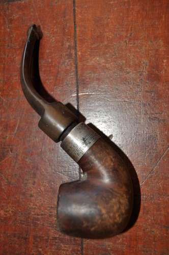 VERY COLLECTIBLE-OLD IRISH SMOKING PIPE WITH STERLING SILVER RIM