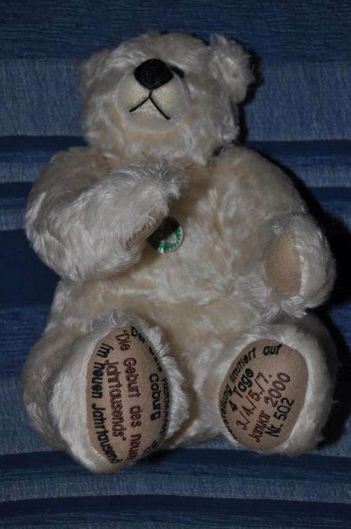 RARE AND COLLETIBLE !!!LIMITED EDITION GERMAN HANDMADE HERMANN TEDDY IN EXCELLENT CONDITION