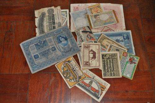 WOW!!! BIG COLLECTION OF OLD INTERNATIONAL BANKNOTES-LOOK AT THE PICTURE