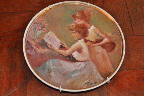 GORGEOUS OIL PAINTING ON PORCELINE PLATE BY TERTIA HERHOLOT-STEYNBERG