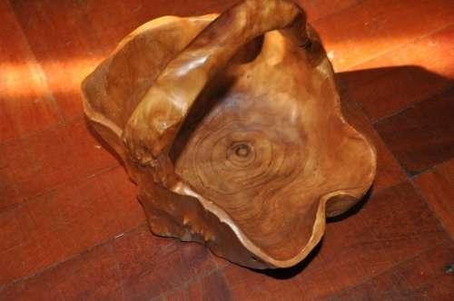 RUSTIC STYLE BASKET BY FAMOUS AMERICAN ARTIST John Kirkpatrick