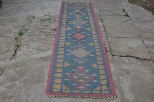 HANDMADE DHURRIE CARPET-RUNNER 74X373CM