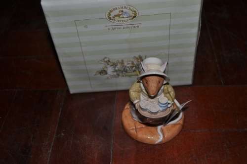 ROYAL DOULTON BRAMBLY HEDGE FIGURINE,MINT CONDITION ,BOXED