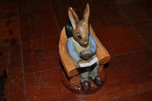 ROYAL DOULTON BUNNYKINS FIGURINE,MINT CONDITION