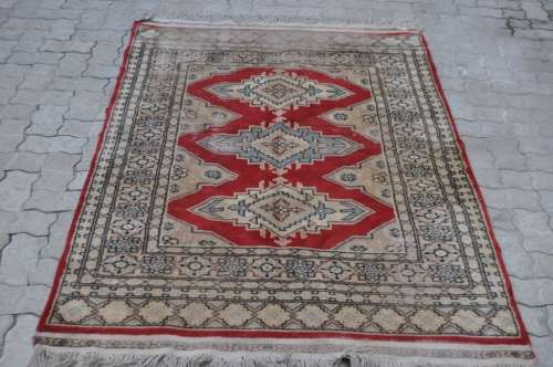 VINTAGE PERSIAN HANDMADE CARPET 121X189CM