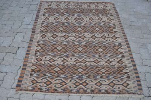 AWESOME HANDMADE KILIM CARPET 116X190CM IN GOOD CONDITION