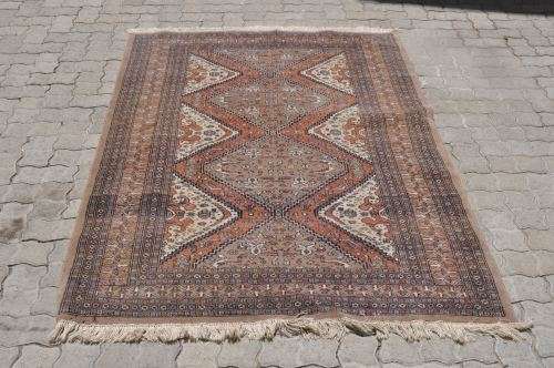 FANTASTIC PERSIAN HANDMADE CARPET IN GREAT CONDITION-125X185CM
