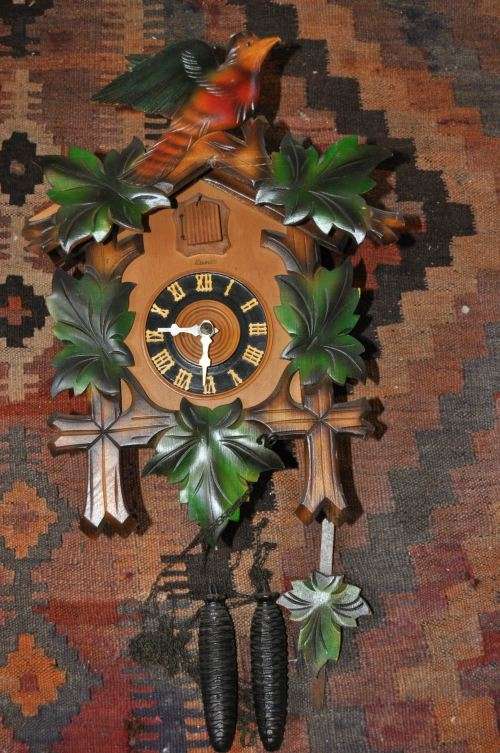 BIG GERMAN CUCKOO CLOCK