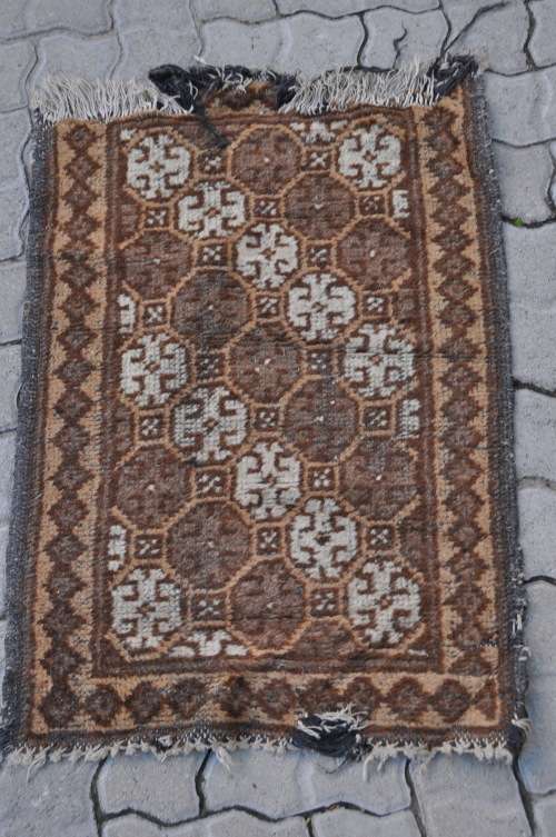 SMALL VINTAGE PERSIAN HANDMADE CARPET 55X73CM
