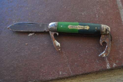 VINTAGE SPORTS KNIFE