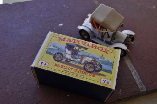 MATCHBOX  MINIATURE CAR MODEL-BOXED