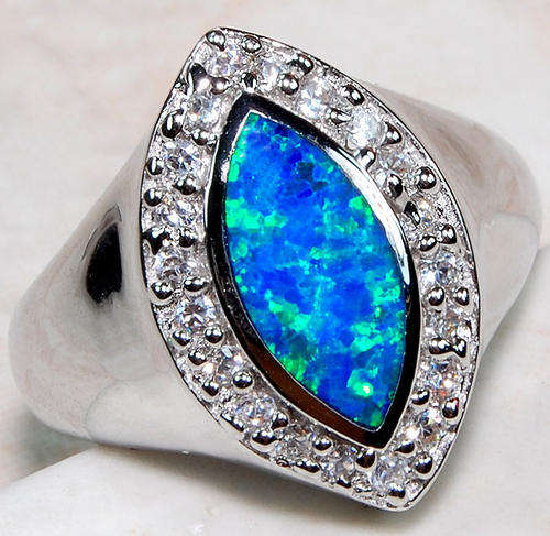 Elegant Australian Opal, White Topaz & 925 Solid Sterling Silver Ring Size 8