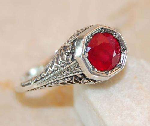 NATURAL RUBY & 925 SOLID STERLING SILVER filigree ring, size 7.5.